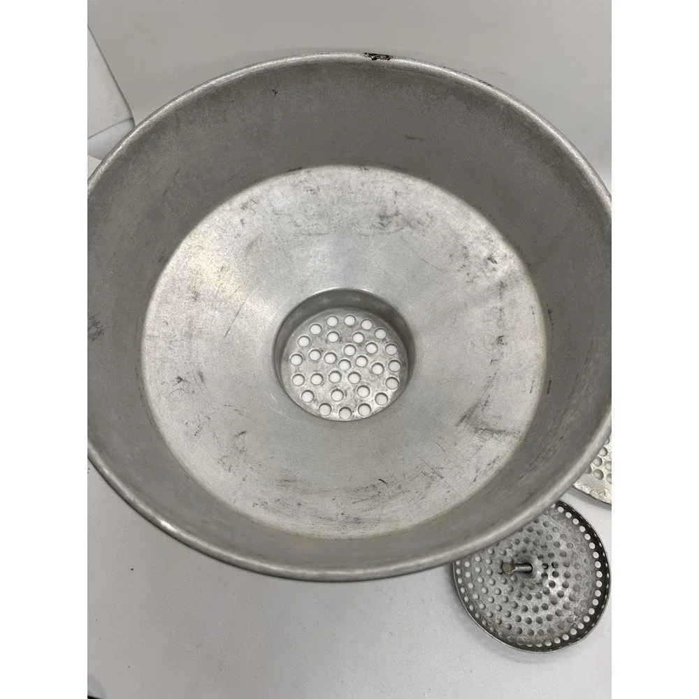 N/A vintage aluminum
